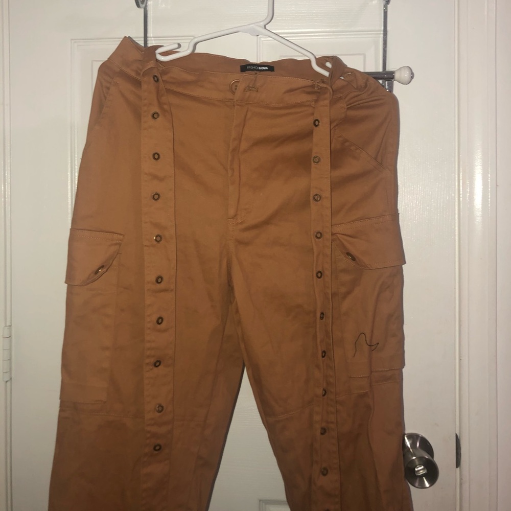 Cargo pants
